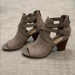 Libby Edelman Booties